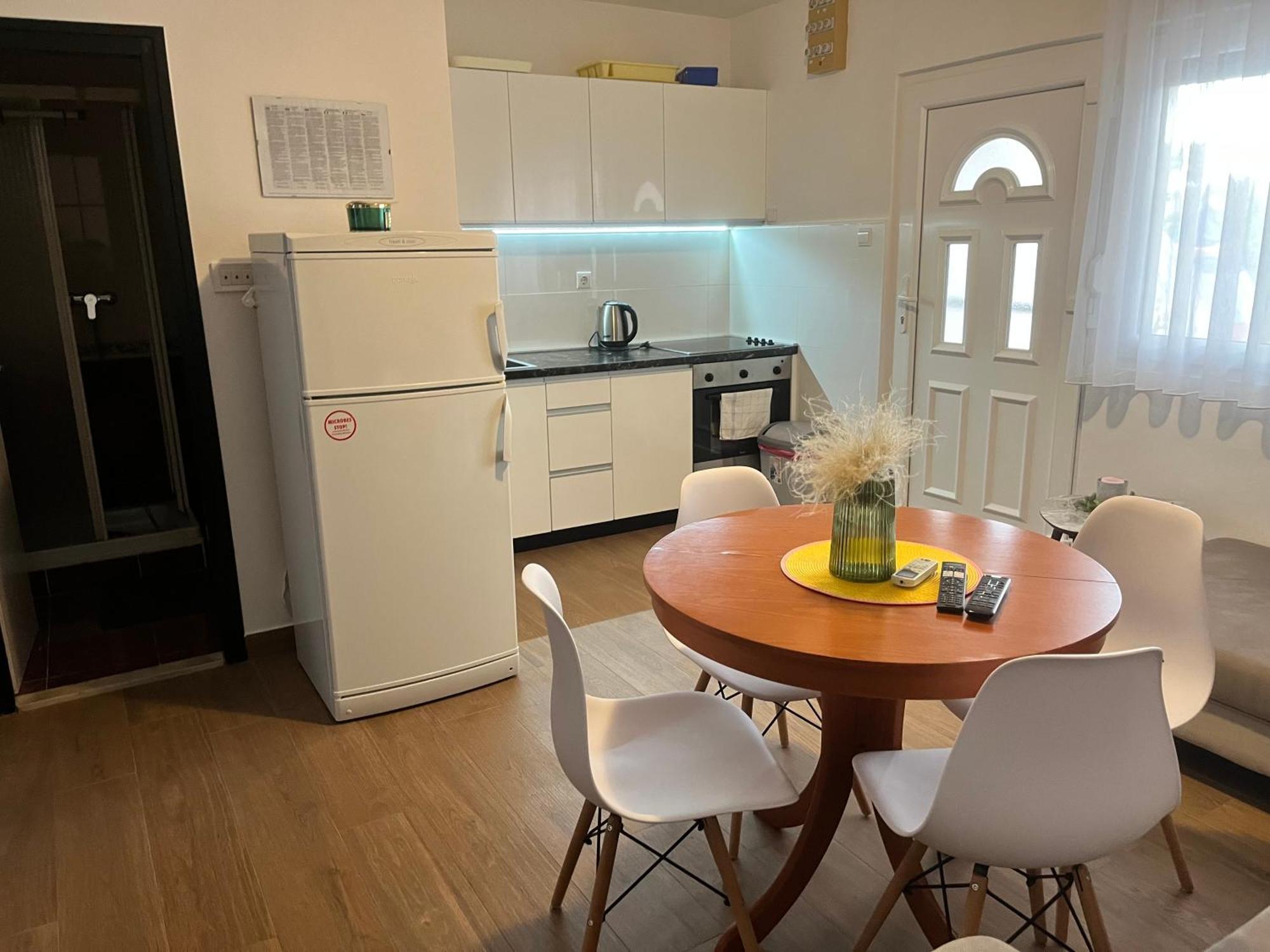 Apartments B&B ปอฟเลียนา ภายนอก รูปภาพ